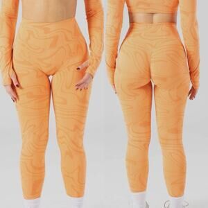 Paragon RecStretch DesB Sculptseam Leggings Size M Medium Creamsicle Orange
